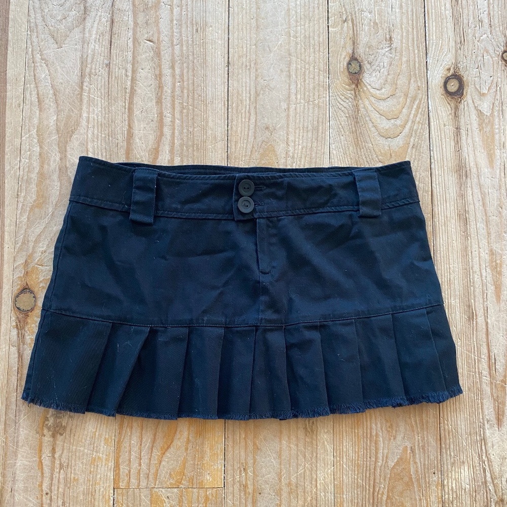 Agaci Too Black Pleated Mini Skirt